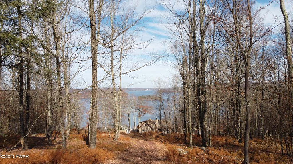 Lakeview Rd, Greentown, PA 18426 Trulia