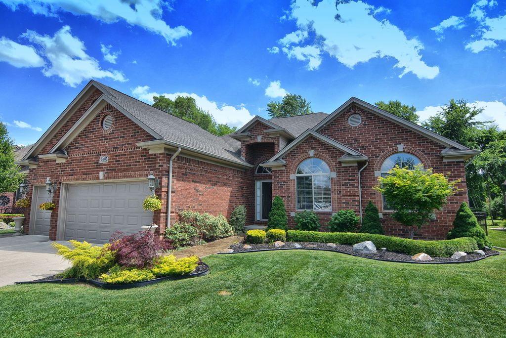 23082 Golf Run Ln, MI 48042 Trulia