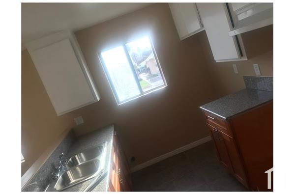 2429 Griffin Ave #4, Los Angeles, CA 90031