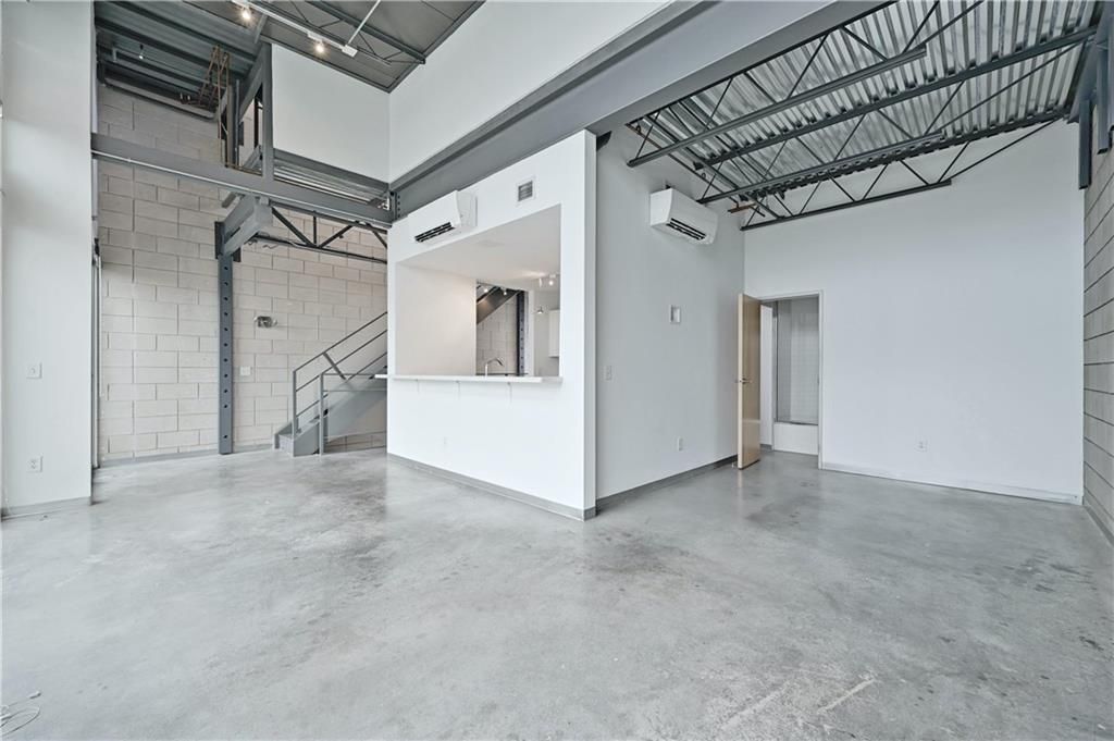 4801 S Congress Ave #F1, Austin, TX 78745