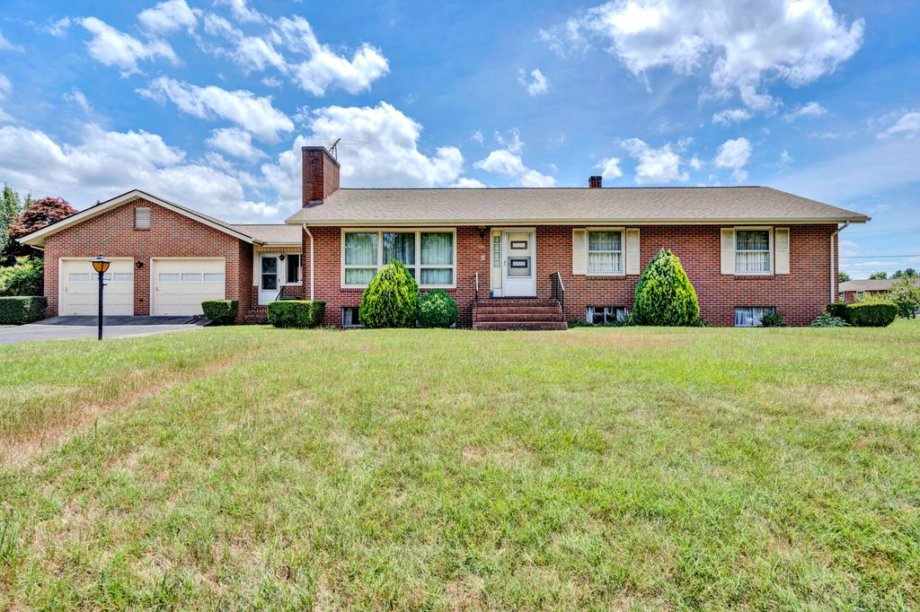 329 Howard Dr, Salem, VA 24153 Trulia