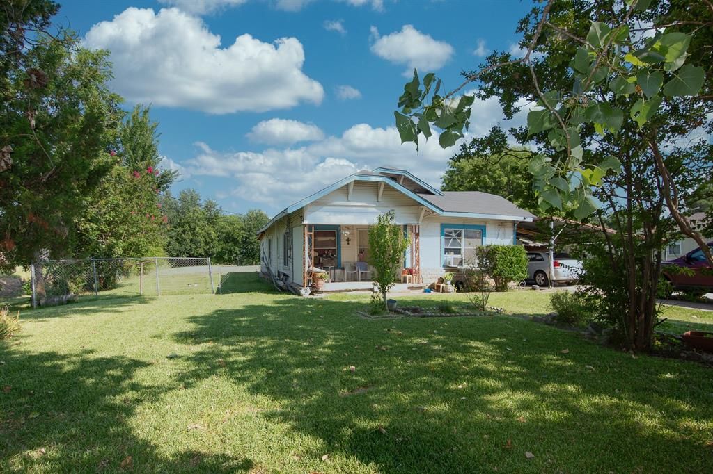 609 Gatewood Rd, Garland, TX 75043