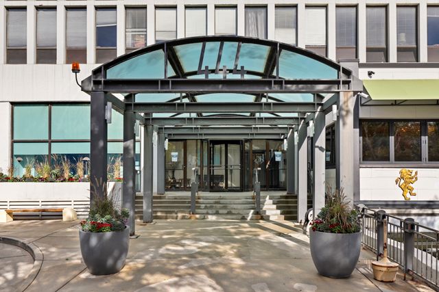444 W Fullerton Pkwy #507, Chicago, IL 60614