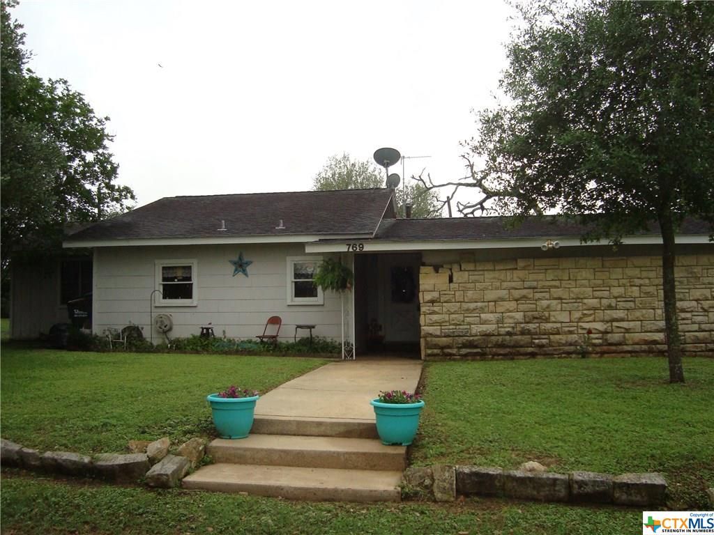 769 County Road 342, Gonzales, TX 78629 Trulia