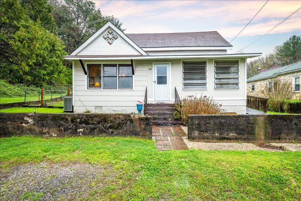 188 Vine St, Ducktown, TN 37317