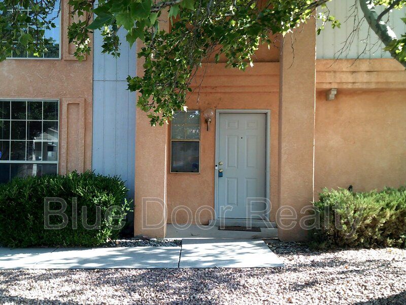 1604 Twinberry Dr NE, Rio Rancho, NM 87144