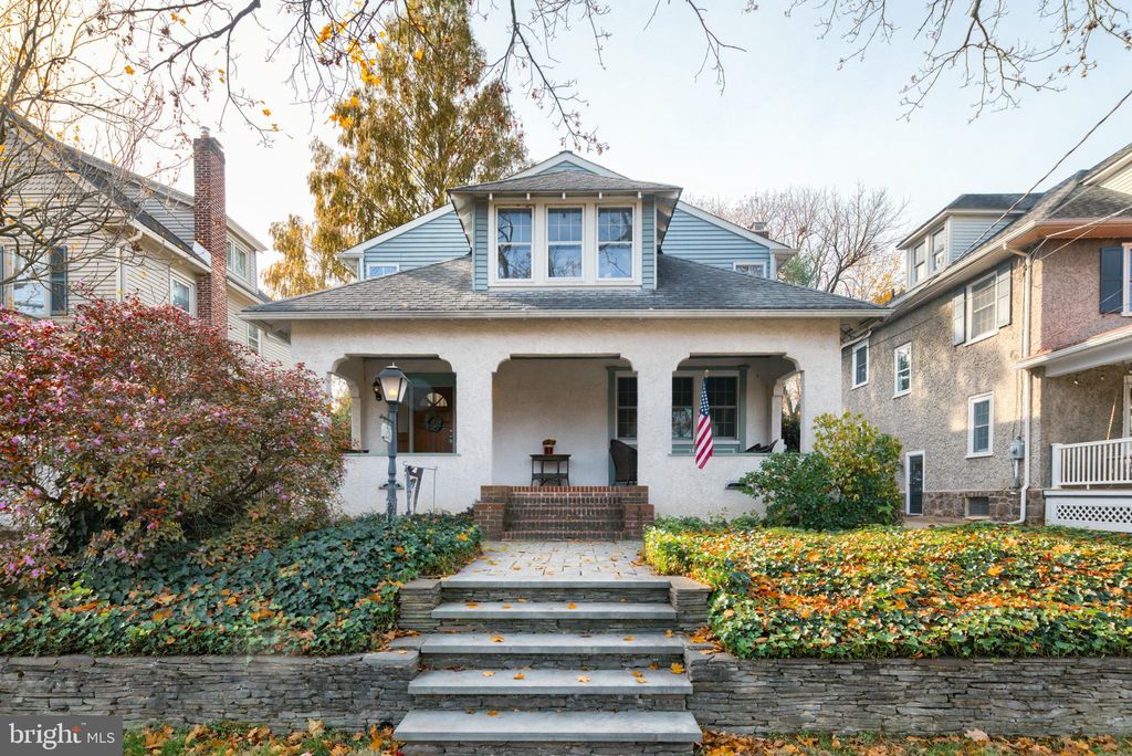28 Roberts Ave, Haddonfield, NJ 08033