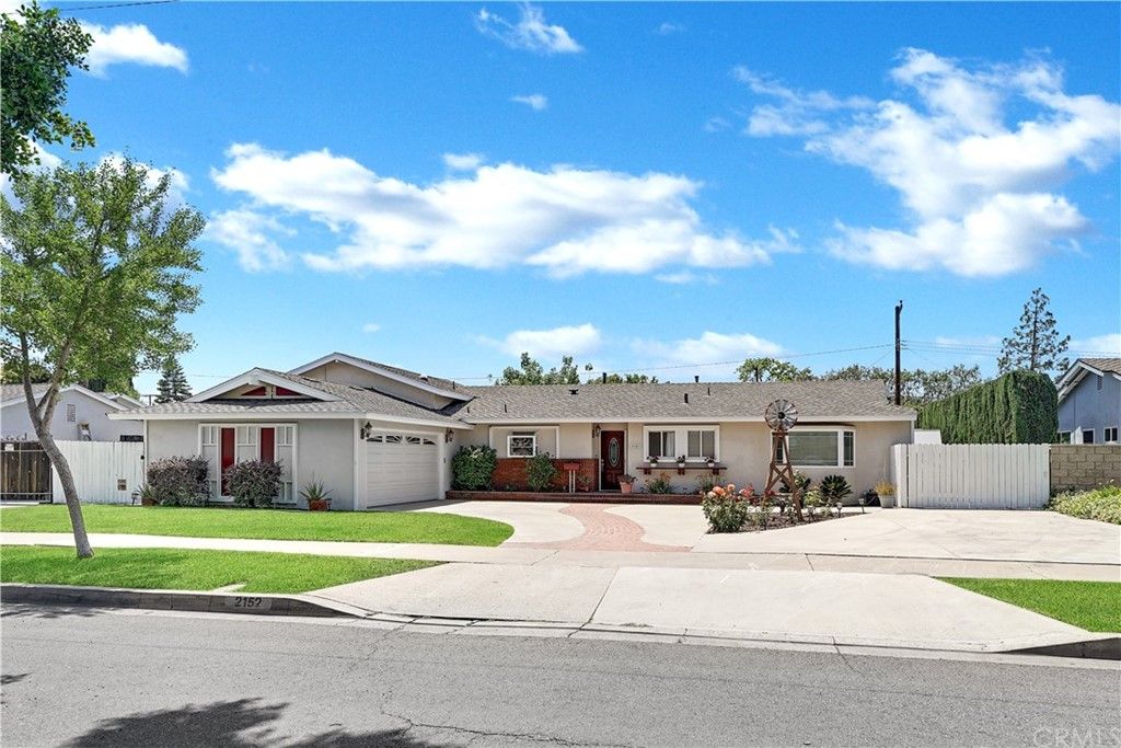 2152 N Cleveland St, Orange, CA 92865