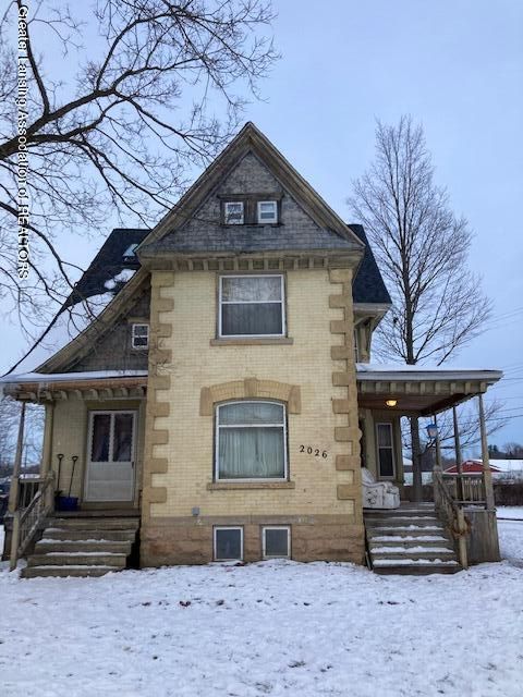 2026 N Grand River Ave, Lansing, MI 48906