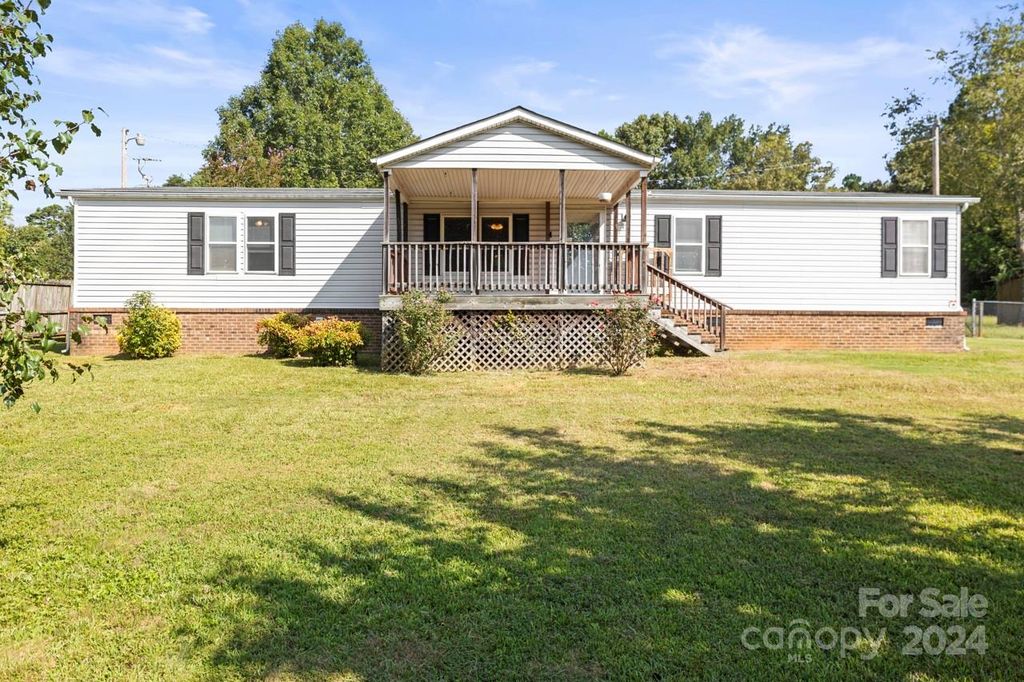 522 Brevard St, Kings Mountain, NC 28086