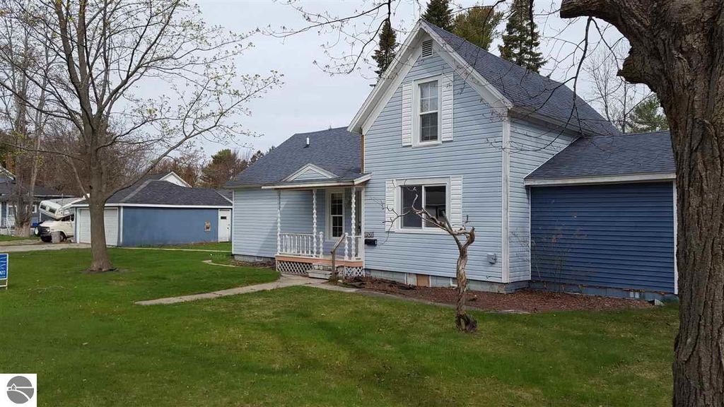 601 Main St, East Tawas, MI 48730 Trulia