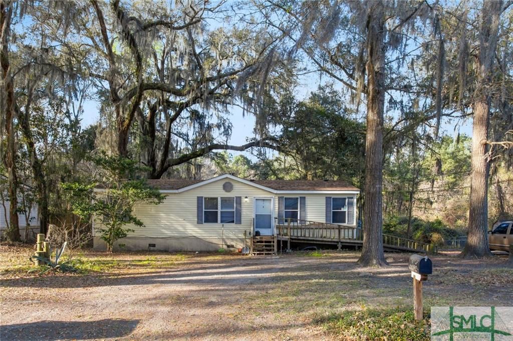 123 Saint Catherine St, Midway, GA 31320