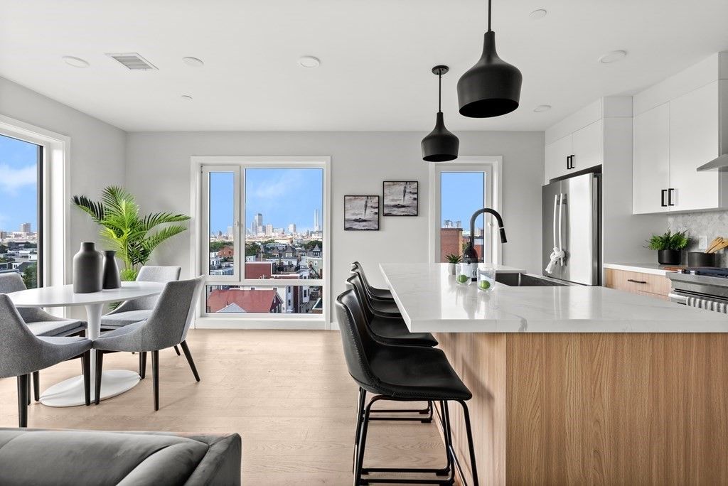 457 W Broadway #406, Boston, MA 02127