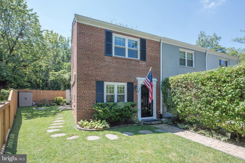 23 Mount Vernon Ave, Alexandria, VA 2 Bed, 2 Bath SingleFamily Home