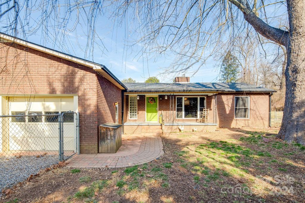 29 Amber Ln, Clyde, NC 28721 Trulia