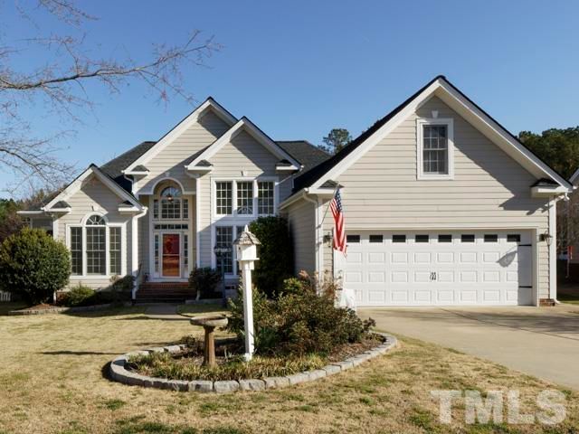 707 Occoneechee Dr, Fuquay Varina, NC 27526