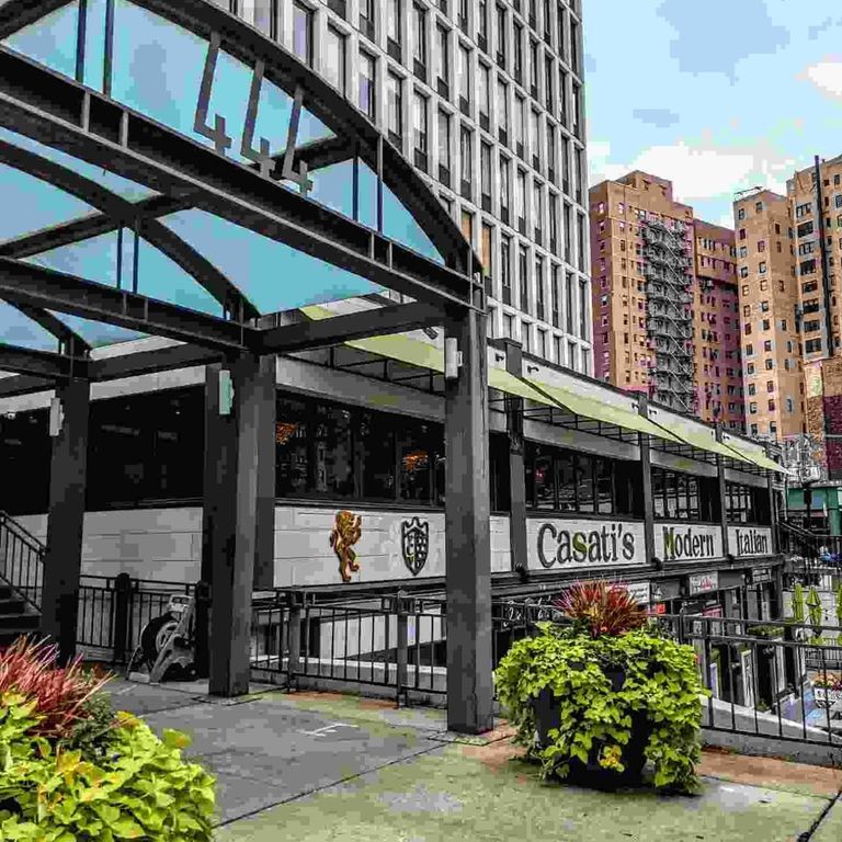 444 W Fullerton Pkwy #1901, Chicago, IL 60614