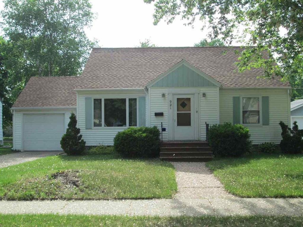 921 S Lutz St, Shawano, WI 54166 Trulia