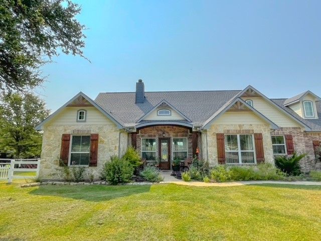 485 Sandpiper Dr, Weatherford, TX 76088