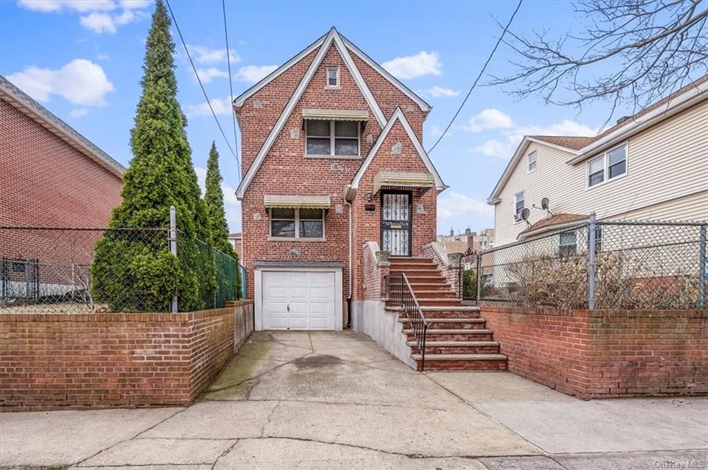 2021 Hering Avenue, Bronx, NY 10461 Trulia