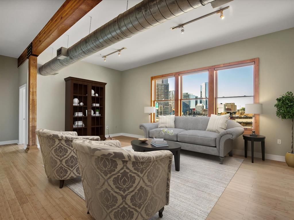 2502 Live Oak St #309, Dallas, TX 75204