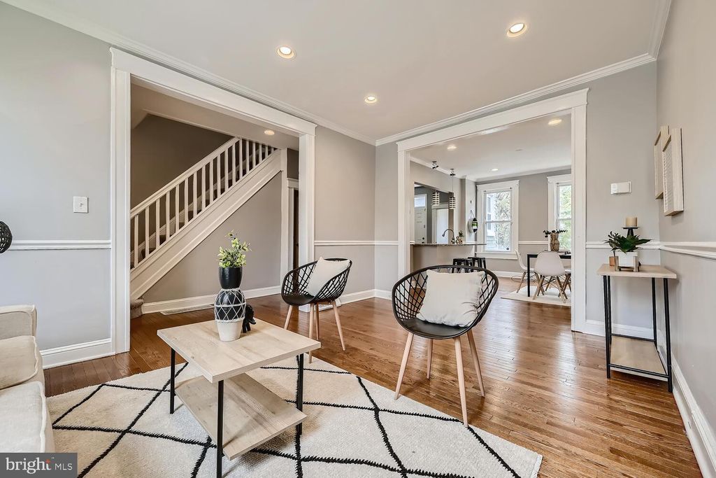 1809 E 29th St, Baltimore, MD 21218