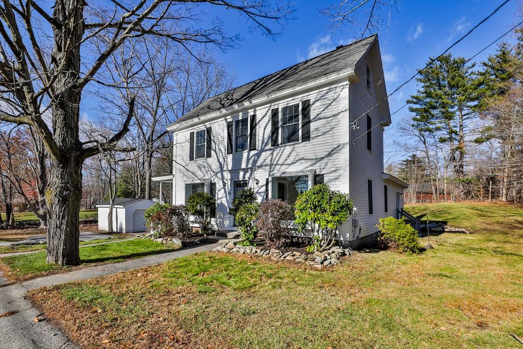 10 E Derry Rd, Derry, NH 3 Bed, 3 Bath SingleFamily Home 78 Photos