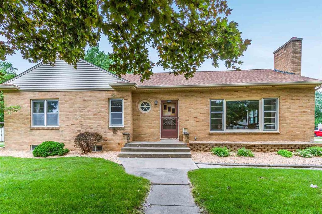 2000 Kimball Ave, Waterloo, IA 50702 Trulia