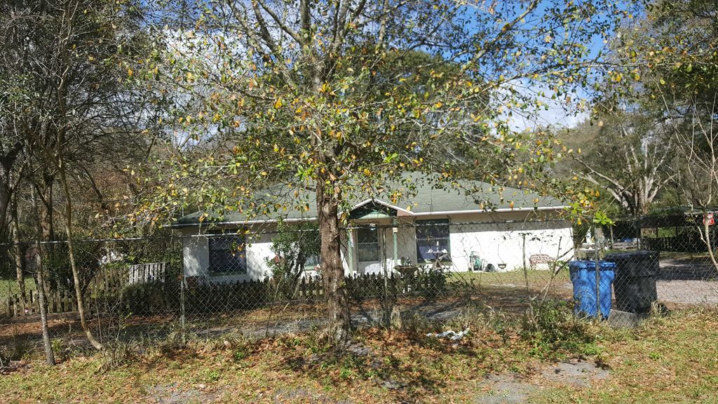 13022 Countryview Rd, Dover, FL 33527