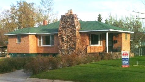 829 11th St, Rawlins, WY 82301