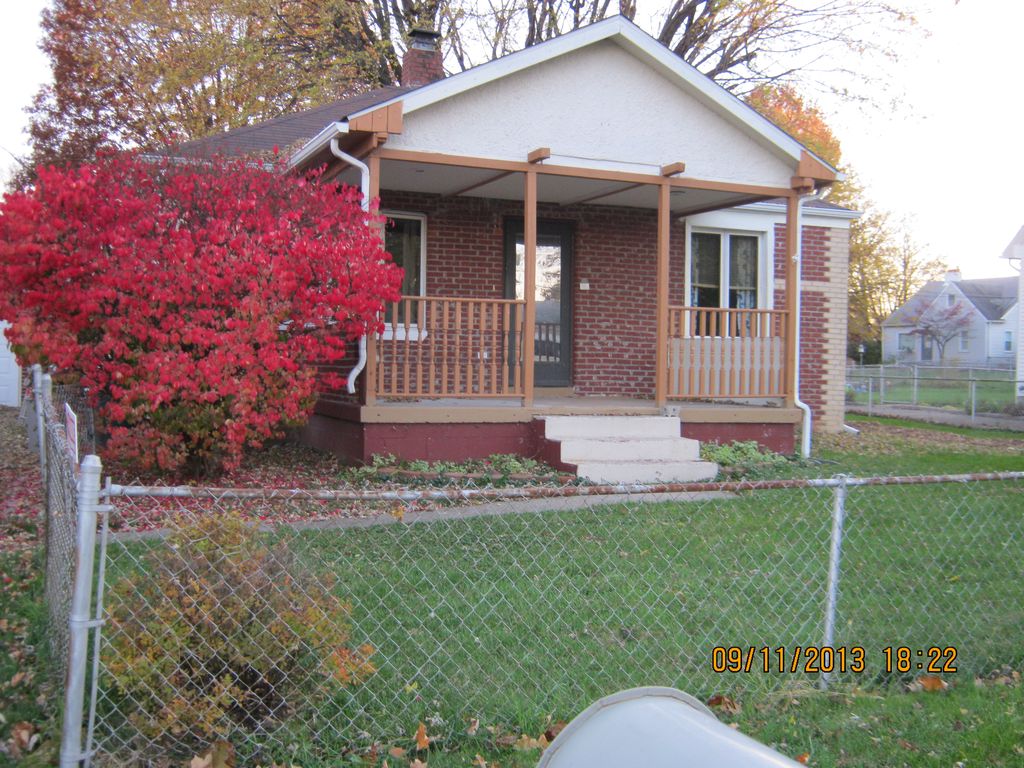 205 Home Ave, Greenwood, IN 46142
