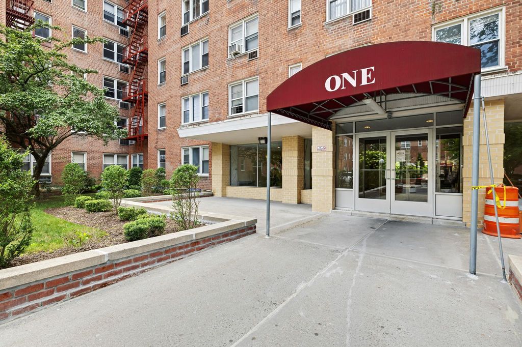1 Sadore Lane #2-O, Yonkers, NY 10710