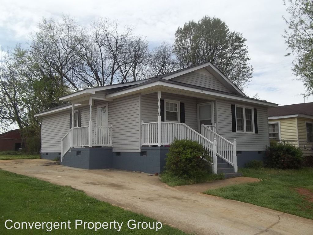 407 Old Paris Mountain Rd, Greenville, SC 29609