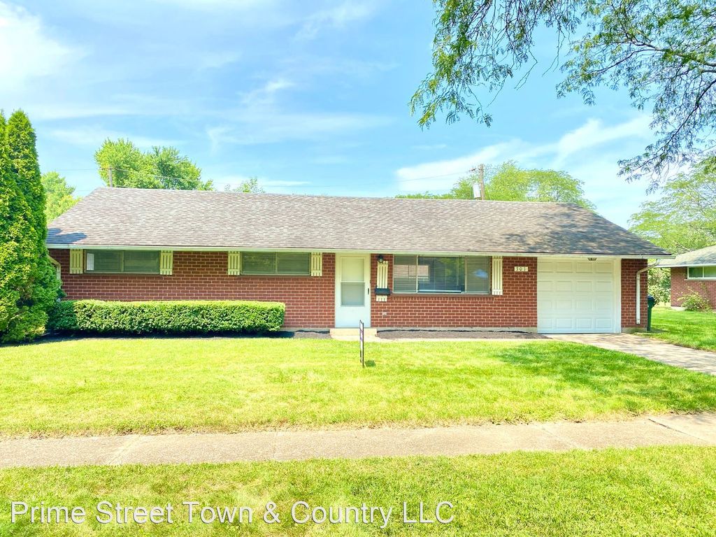 301 Primrose Ln, Dayton, OH 45429