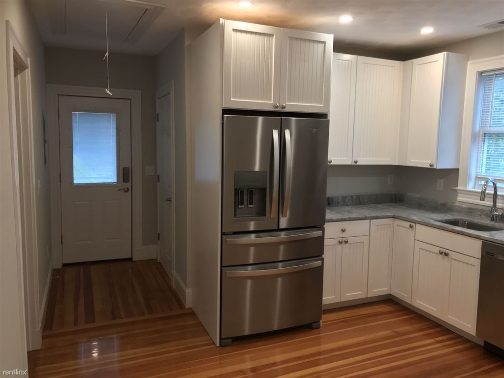 307 Highland Ave #1, Somerville, MA 02144