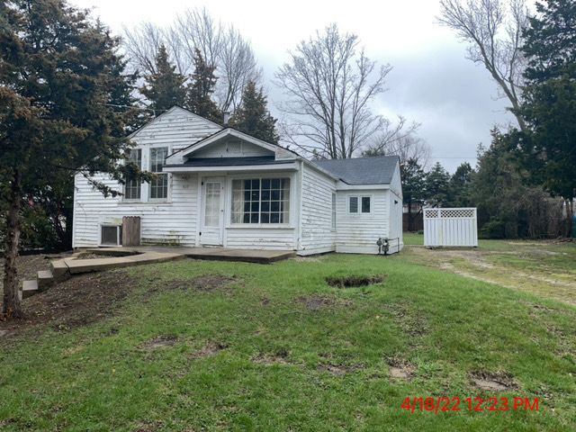 407 W Harrison Rd, Lombard, IL 60148
