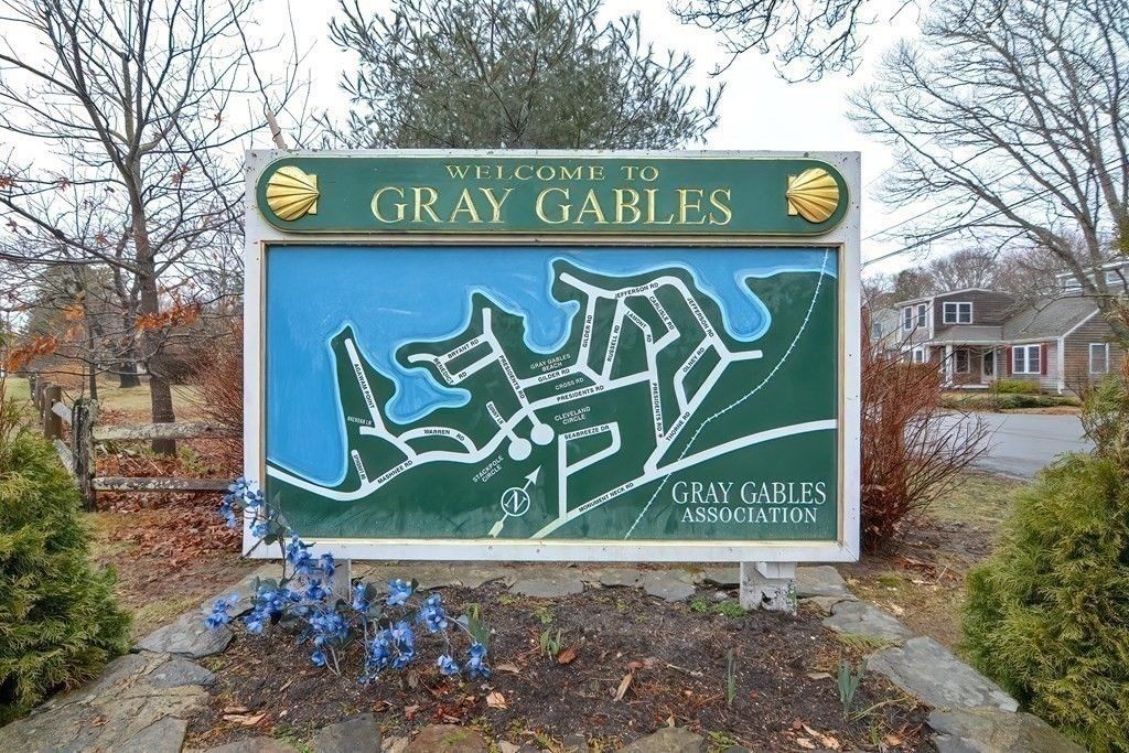 46 Thorne Rd, Bourne, MA 02532