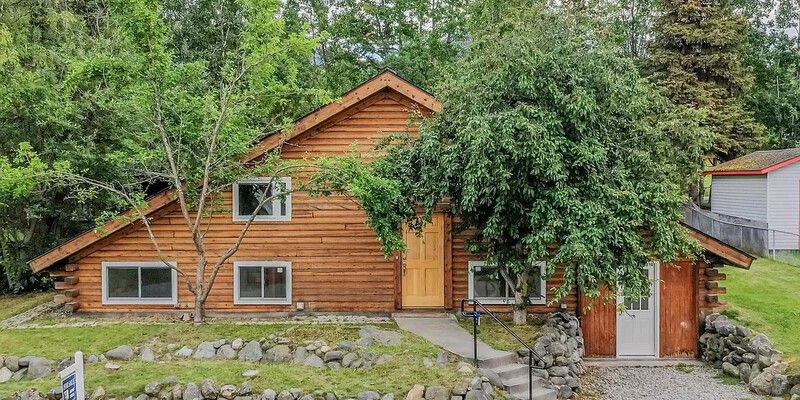 11317 Borealis St #1, Eagle River, AK 99577