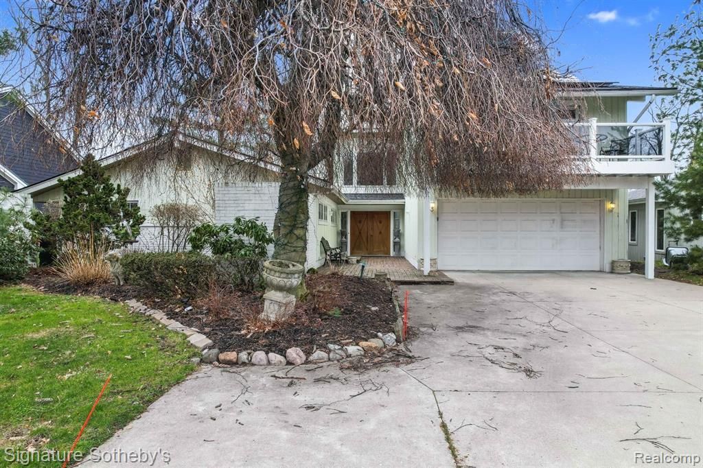 2372 Pine Lake Rd, West Bloomfield, MI 48324 MLS 20240020136 Trulia