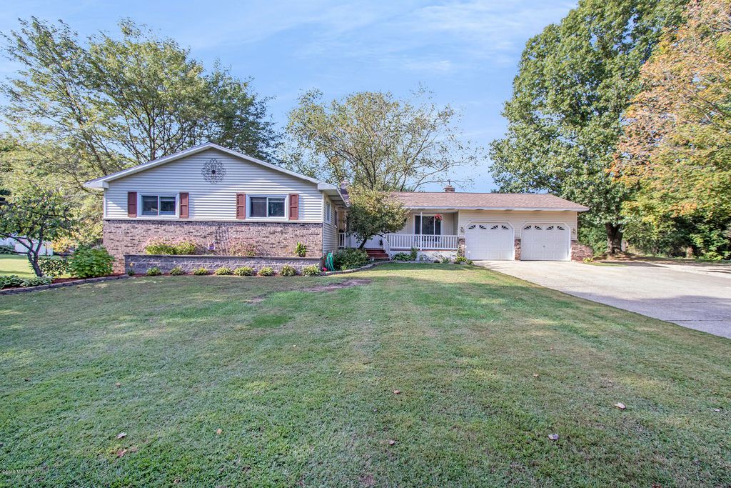 7585 Thornapple River Dr SE, Caledonia, MI 49316 Trulia