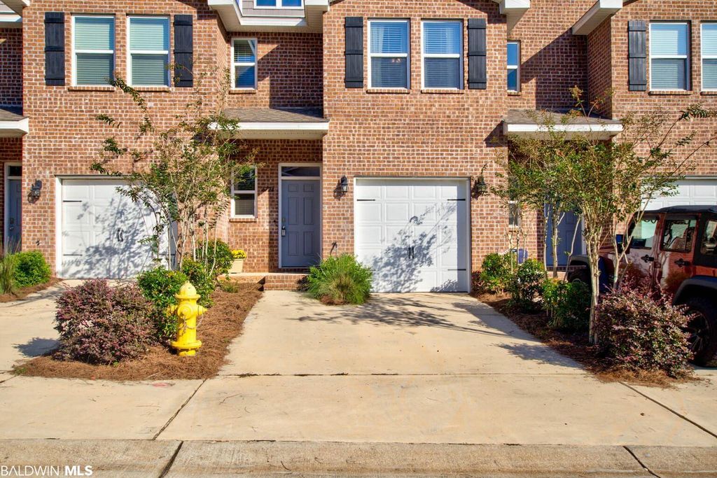6724 Spaniel Dr, Spanish Fort, AL 36527