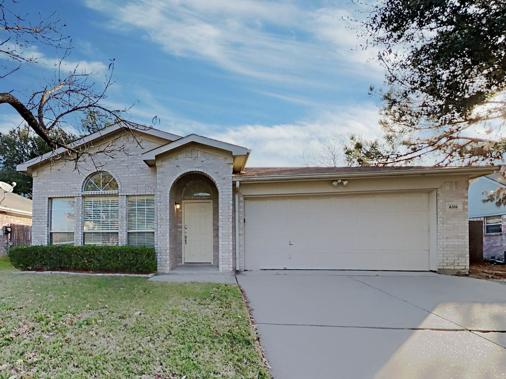 6316 Fern Meadow Dr, Fort Worth, TX 76179