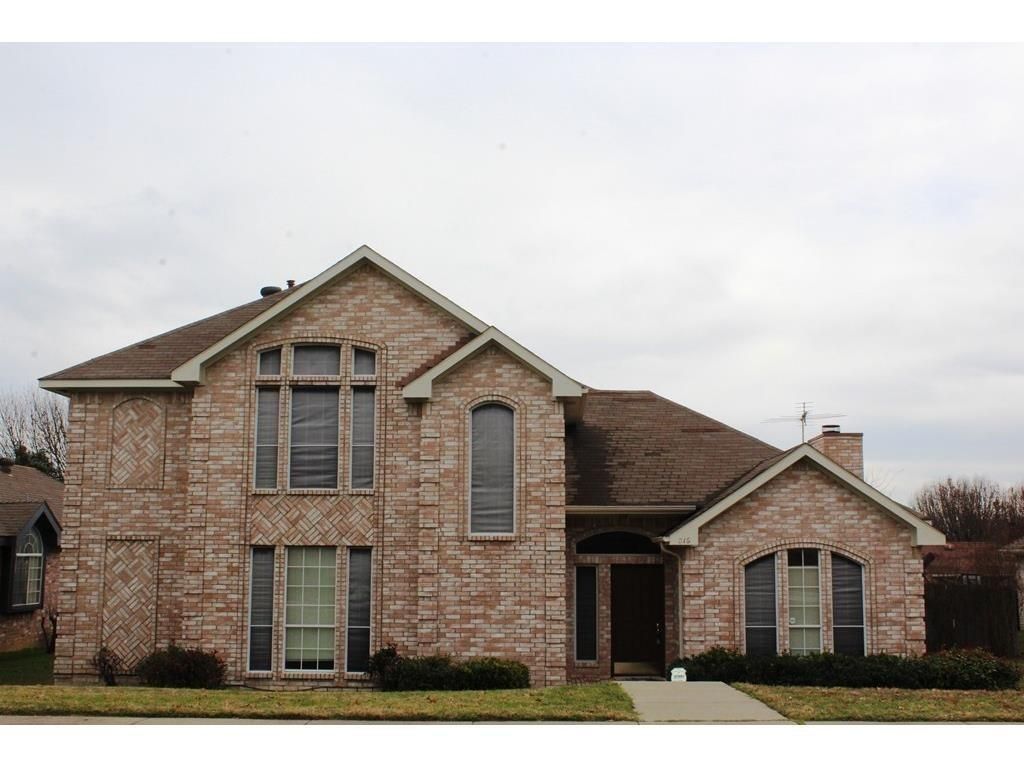 816 Kelsie Ln, Desoto, TX 75115