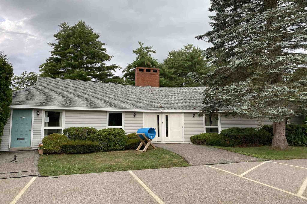 21 Woodland Hls, South Berwick, ME 1 Bed, 1 Bath Condo 16 Photos