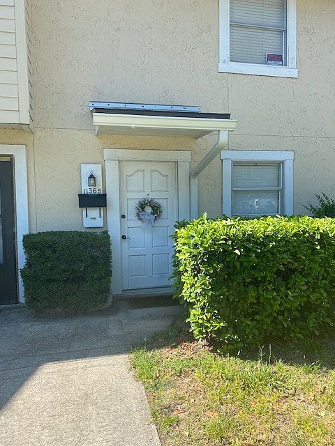 11365 White Bay Ln, Jacksonville, FL 32225