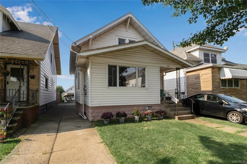 357 Reiman St, Sloan, NY 14212