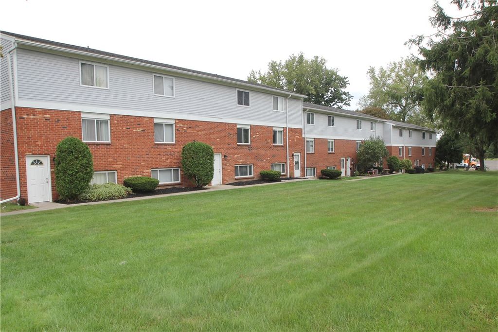 142 Owens Rd, Brockport, NY 14420 Condo for Sale MLS R1568338