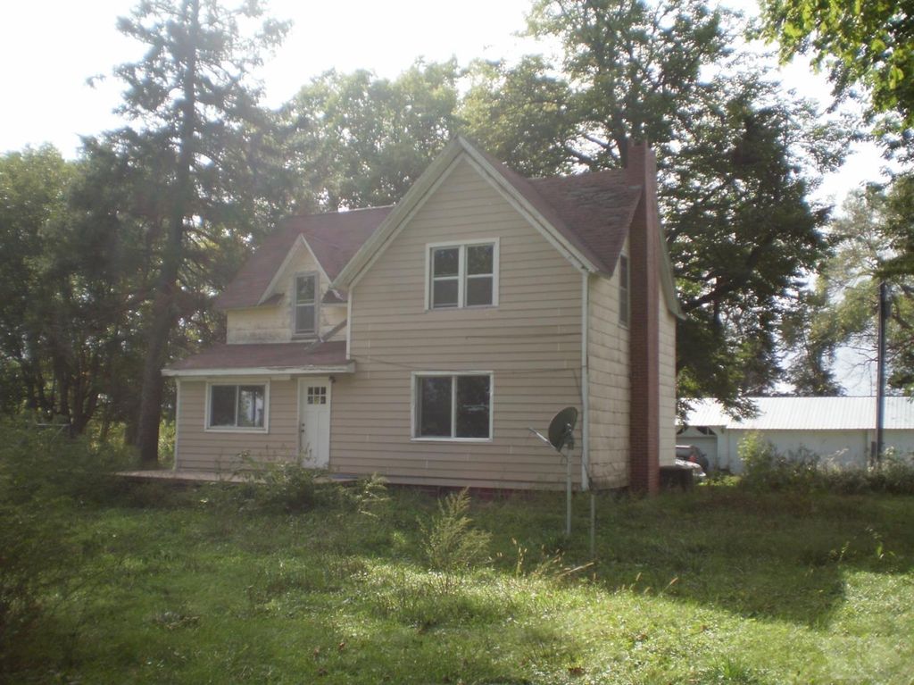 3051 170th St, Belmond, IA 4 Bed, 2 Bath SingleFamily Home 21