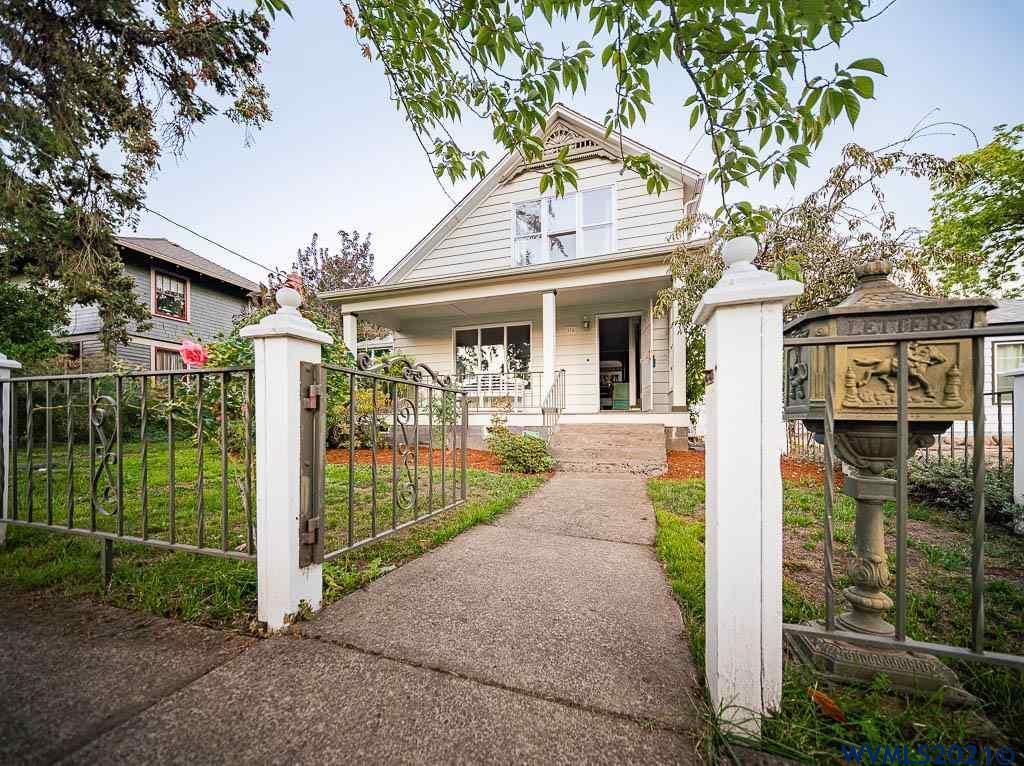 374 18th St NE, Salem, OR 97301