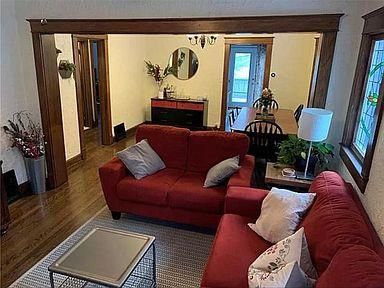 4511 Terrace St, Kansas City, MO 64111
